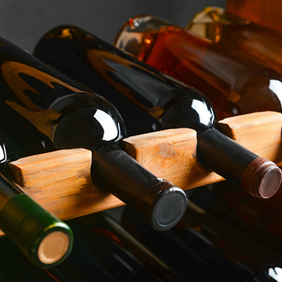 Estimation et rachat de vins anciens par un expert Estimation et rachat de vins anciens par un expert